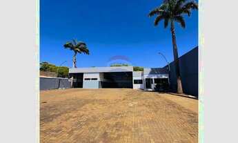 Imagem: Pátio - Res. E Comercial Palmares