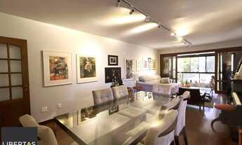 Imagem 4: Apartamento com 3 dormitórios, sendo 1 suíte, lareira e 2 vagas no Menino Deus