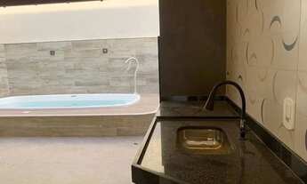 Imagem 4: Imóvel para venda possui 230 metros quadrados com 3 quartos