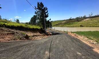 Imagem 7: Seu Terreno ideal para construção da Sua Chácara de Frente para o lago