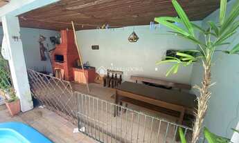 Imagem 2: Casa 3 dormitórios com piscina