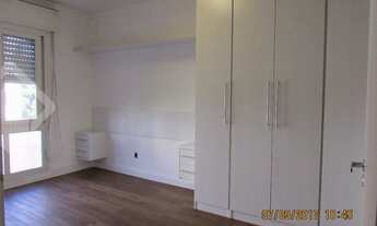 Imagem 7: Apartamento para venda possui 157 metros quadrados com 2 quartos em Mont Serrat - Porto Al