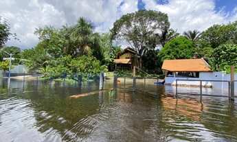 Imagem 6: Tarumã-Praia Dourada>Belíssima Casa Estilo Colonial-Área 6.646m2>Acesso Terrestre/Fl