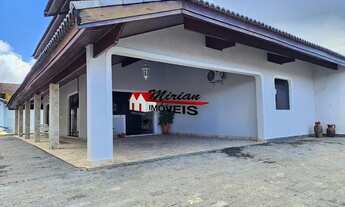 Imagem 5: Sobrado 4 dormitórios sendo 2 suites, com piscina 200 metros da praia com 415 m2 de terren