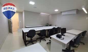 Imagem 2: Salas comerciais privadas e estações de trabalho