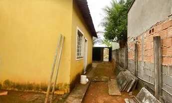 Imagem 2: Casa em lote com área de 250 m² em Mateus Leme/MG