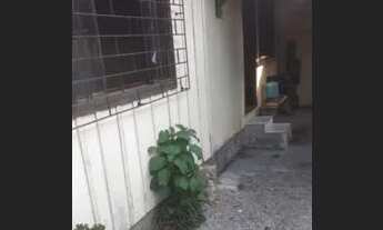 Imagem 2: Casa 3 qts xaxim madeira cambara