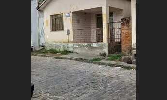 Imagem 3: Casa no bairro Joaquim Romão, ao lado da feirinha