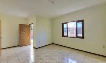 Imagem 4: Casa residencial com 3 quartos para alugar por R$ 2800.00, 214.00 m2 - ESPINHEIROS - JOINV