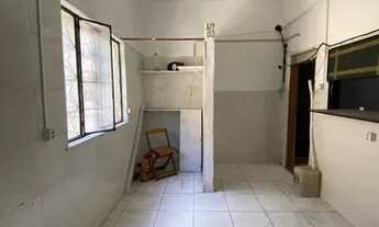 Imagem 7: Loja no Centro de Mesquita