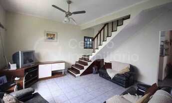 Imagem 4: CASA à venda com piscina e 3 quartos em Peruíbe, no bairro Estancia Sao Jose