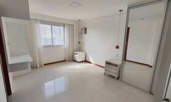 Imagem 2: Apartamento para aluguel e venda possui 150 metros quadrados com 3 quartos em Glória - Mac