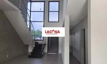 Imagem 4: Casa com 4 quartos sendo 1 suíte - Cond. Fechado - Espaço Gourmet - Novinha