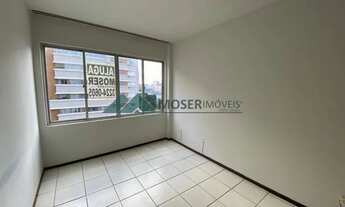 Imagem 2: Apartamento com 1 quarto para alugar, 70.00 m2 por R$ 1500.00 - Centro - Curitiba/PR