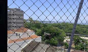 Imagem 3: Belissímo apartamento totalmente reformado, fica no 6º andar, com orientação fundos-norte