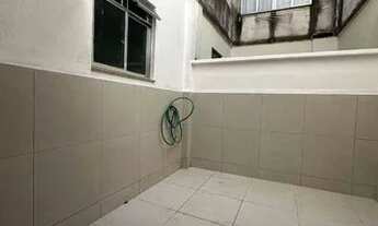 Imagem 7: Apartamento com 2 dormitórios para alugar, 71 m² por R$ 1.380,00/mês - Morro da Glória - J