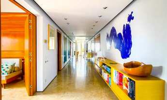 Imagem 7: Imóvel de 408m², com 4 dormitórios (sendo 2 suítes)