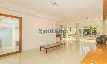 Imagem: Bela casa com acabamentos refinados. Entrar