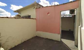 Imagem 2: ALUGA-SE CASA PROXIMO AO CITY POSTO