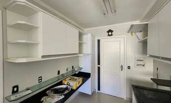 Imagem 6: Apartamento com 4 quartos sendo uma suíte, distribuído em 106m² com 2 vagas de garagem na