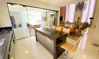 Imagem 5: Casa para Vender em Escarpas do Lago, moderna, com finíssima decoração