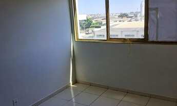 Imagem 3: Alugo apt de 2 q. Na Csg 09 tag. Sul na rua da faculdade Estácio próximo a católica