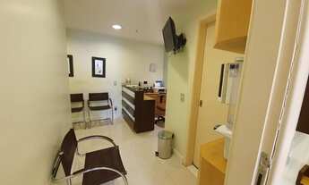 Imagem 2: OPORTUNIDADE ÚNICA! EXCELENTE SALA PROTA E MOBILIADA, 35 M2 em Tijuca - Rio de Janeiro - R