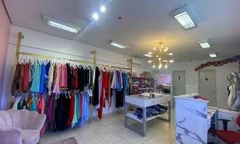 Imagem 2: Loja de roupas feminina