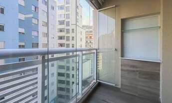 Imagem 2: Apartamento para venda possui 47 metros quadrados com 1 quarto em Centro - São Paulo - SP