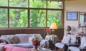 Imagem 6: Casa para Venda em Teresópolis, IUCAS, 4 dormitórios, 2 suítes, 5 banheiros, 3 vagas