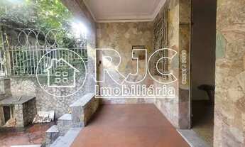 Imagem 2: Imóvel para venda possui 280 metros quadrados com 4 quartos em Vila Isabel - Rio de Janeir