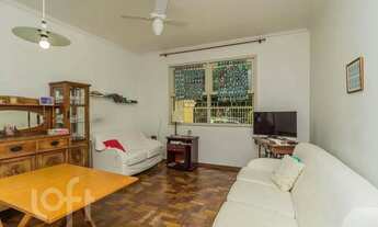 Imagem 2: Imóvel para venda tem 61 metros quadrados com 2 quartos em Rio Branco - Porto Alegre - RS