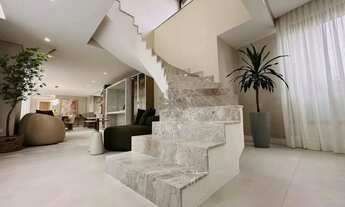 Imagem 3: Apartamento Duplex Decorado no Edifício Carmen Última Unidade em Água Verde