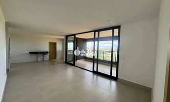 Imagem 2: Apartamento com 4 suítes, disponível para venda no bairro Jardim Karaíba em Uberlândia-MG