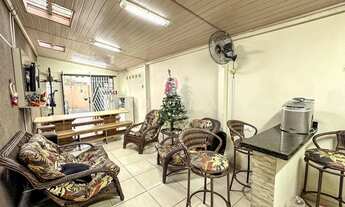 Imagem 3: Sobrado 4 Quartos, sendo uma suíte, no Capão Raso Curitiba/PR