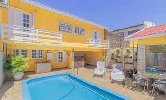 Imagem: Casa em Porto Alegre, no bairro Ipanema