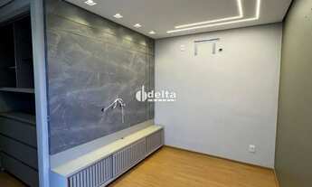 Imagem 3: Casa no condomínio Alto Paradiso disponível para venda em Uberlândia-MG