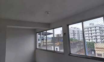 Imagem 2: Imóvel para aluguel possui 90 metros quadrados com 2 quartos em Irajá - Rio de Janeiro - R