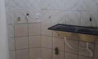 Imagem 7: Alugo Apto 2Qtos com sacada Qd 400