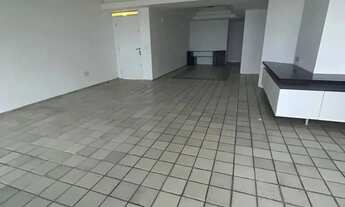 Imagem 5: Apartamento beira MAR, 234m² com planejados, 4 quartos sendo 3 suítes