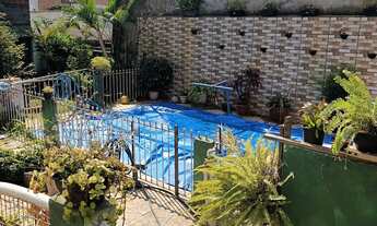 Imagem: Terreno de 430m2 entre os metrôs Patriarca