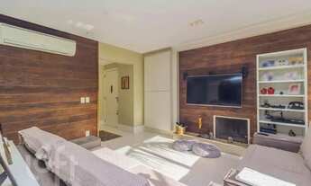 Imagem 4: Imóvel para venda tem 143 metros quadrados com 4 quartos em Rio Branco - Porto Alegre - RS