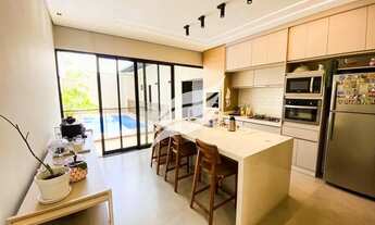 Imagem 4: Casa 3 quartos e piscina à venda no bairro Icaray