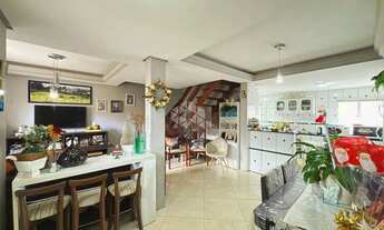 Imagem: Casa com 3 quartos, 198m² à venda no Jardim