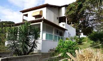 Imagem: Casa com 3 Quartos à Venda no Vinhateiro