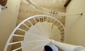 Imagem 6: Lindo Triplex com 03 quartos-sendo 2 suítes , churrasqueira e lindo terraço