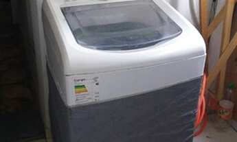 Imagem 3: Quarto individual com água, luz e wifi grátis no centro da cidade