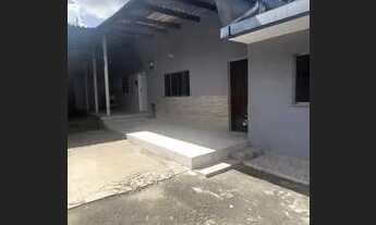 Imagem 3: Casa térrea com 2 dormitórios e quintal