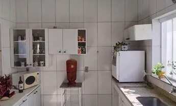 Imagem 3: Casa para venda tem 205 metros quadrados com 4 quartos em Jardim Estância Brasil - Atibaia