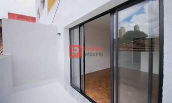 Imagem 4: Studio para locação, 42m2, com varanda, área fitness, sala co-working. Todo reformado! Pró